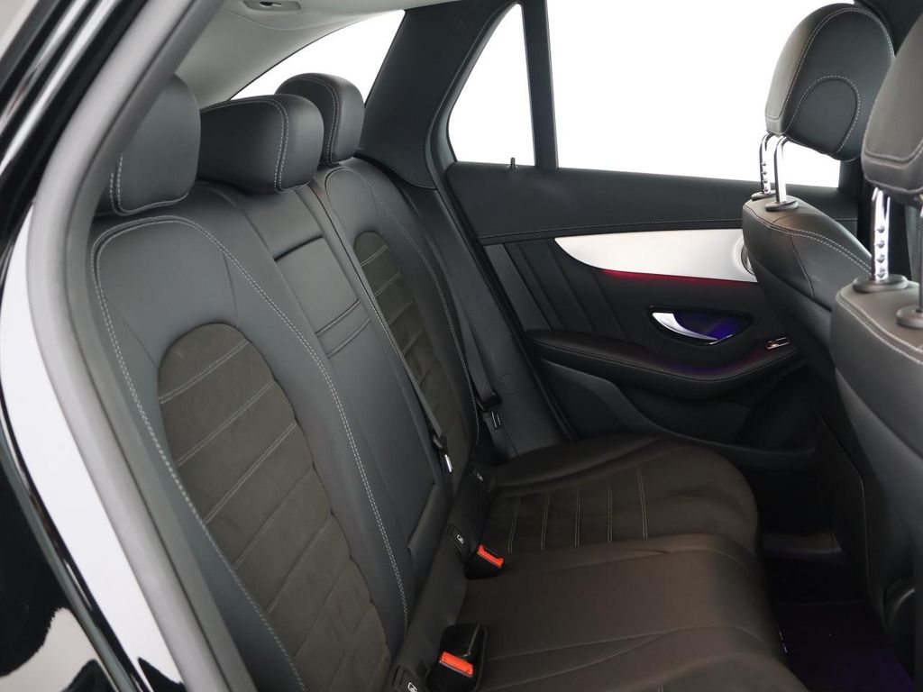 Mercedes-Benz GLC 300 2021