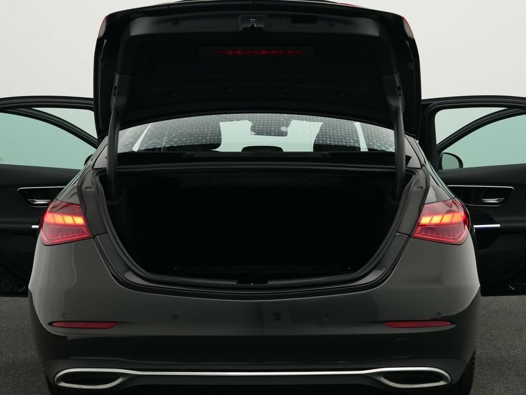 Mercedes-Benz C 200 2024