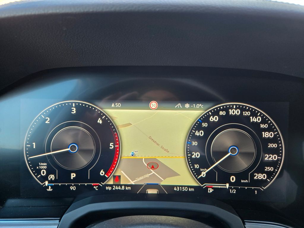 Volkswagen Touareg 2022