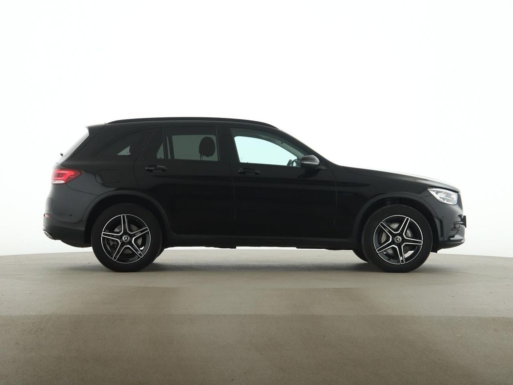 Mercedes-Benz GLC 300 2021