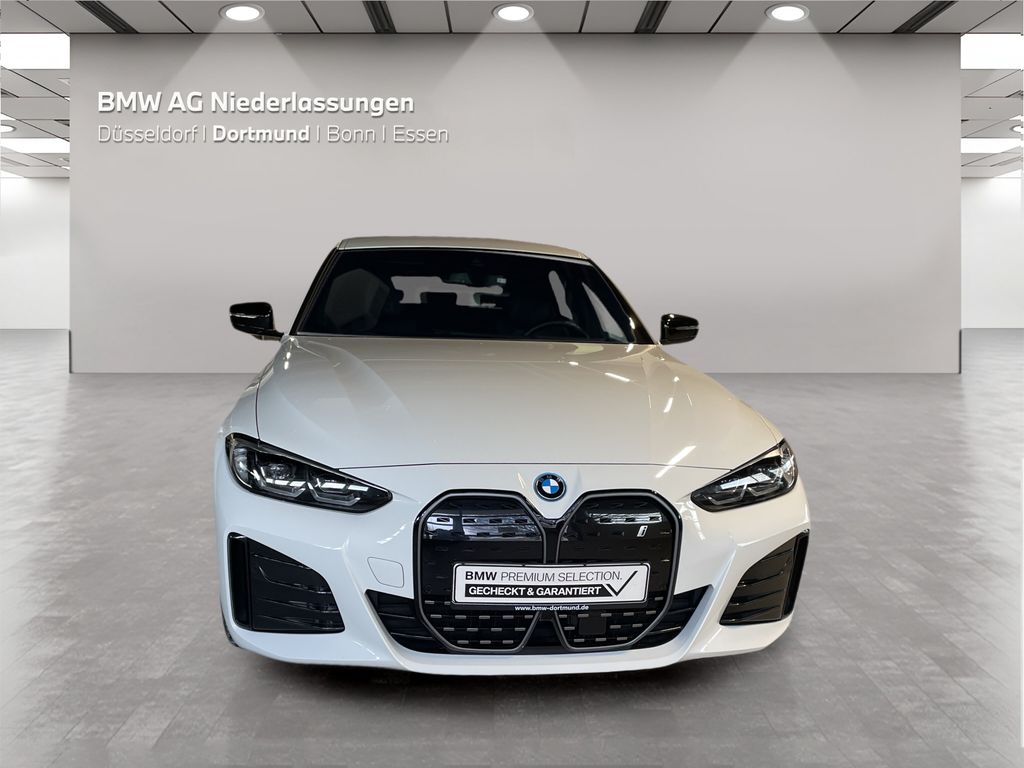 BMW i4 2023