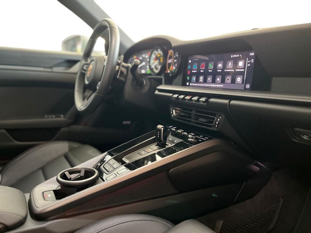 Porsche 992 2025
