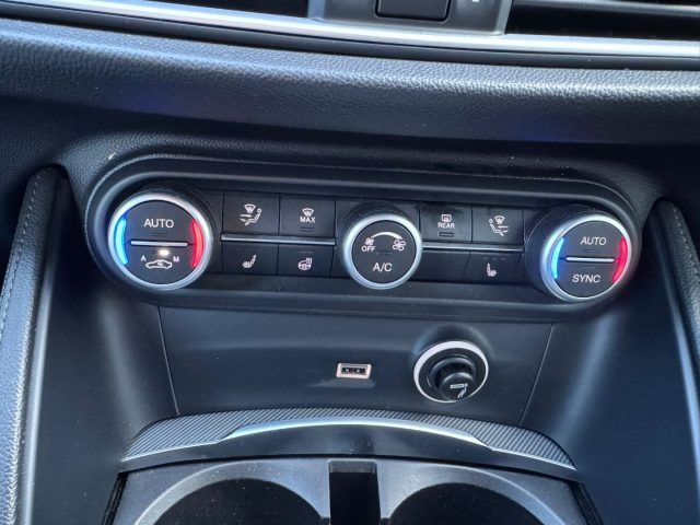 Alfa Romeo Stelvio 2020