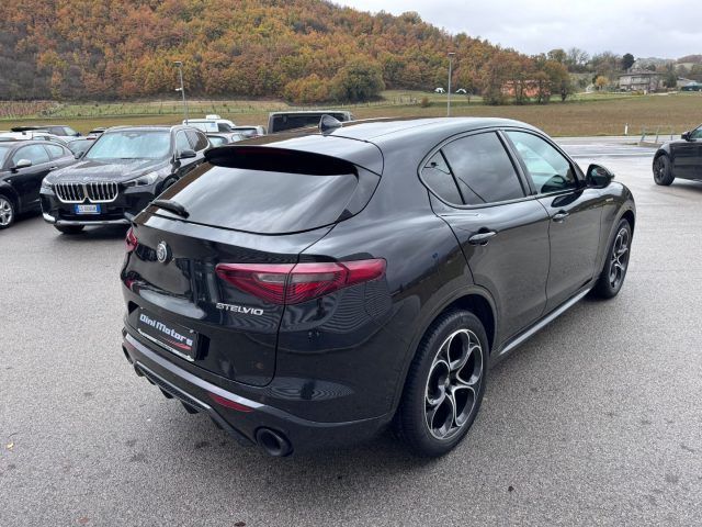 Alfa Romeo Stelvio 2022