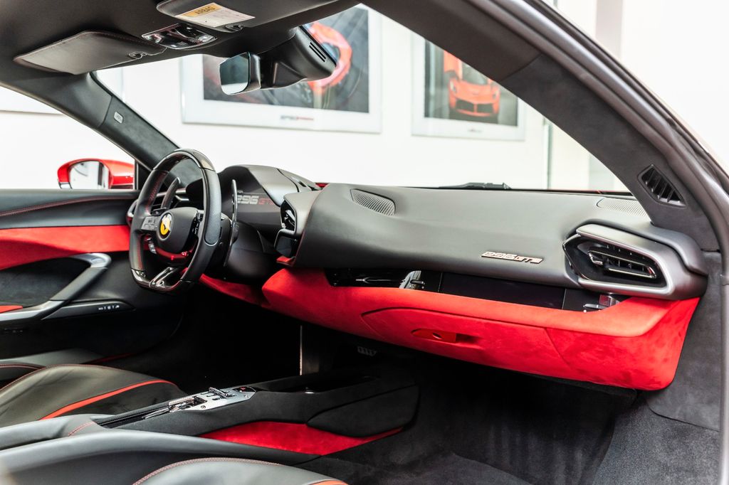 Ferrari 296 GTB 2024