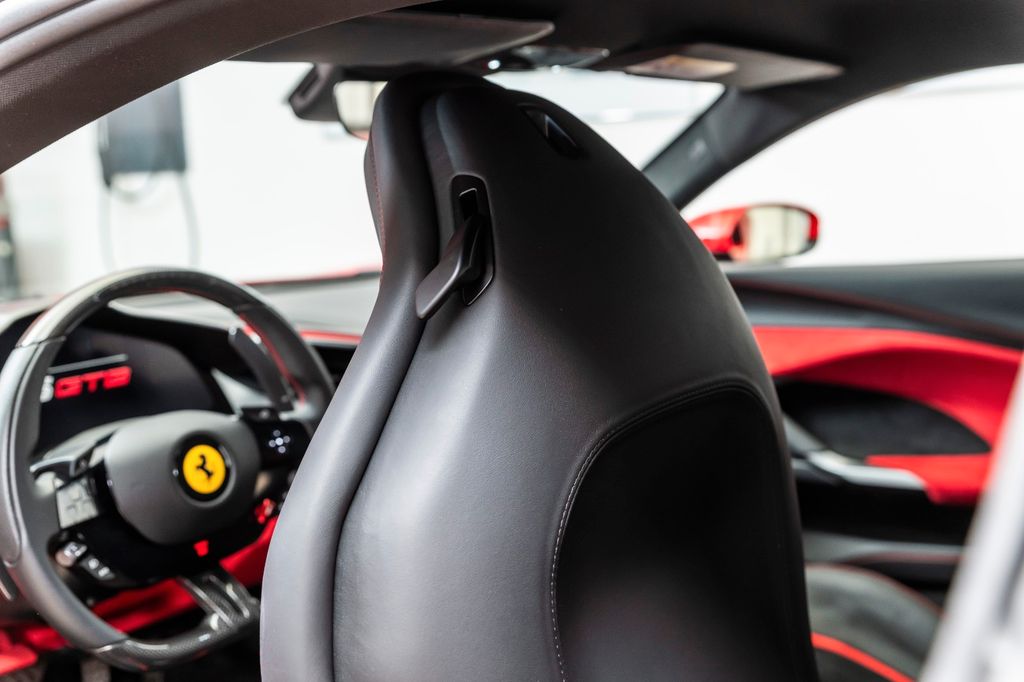 Ferrari 296 GTB 2024