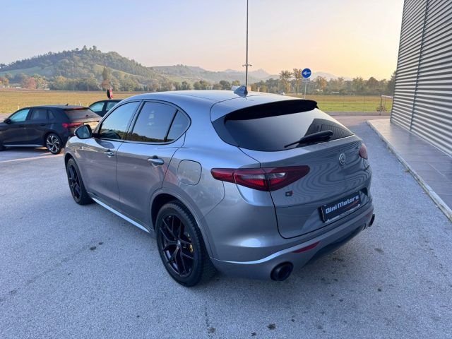 Alfa Romeo Stelvio 2020