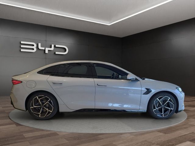 BYD SEAL 2026
