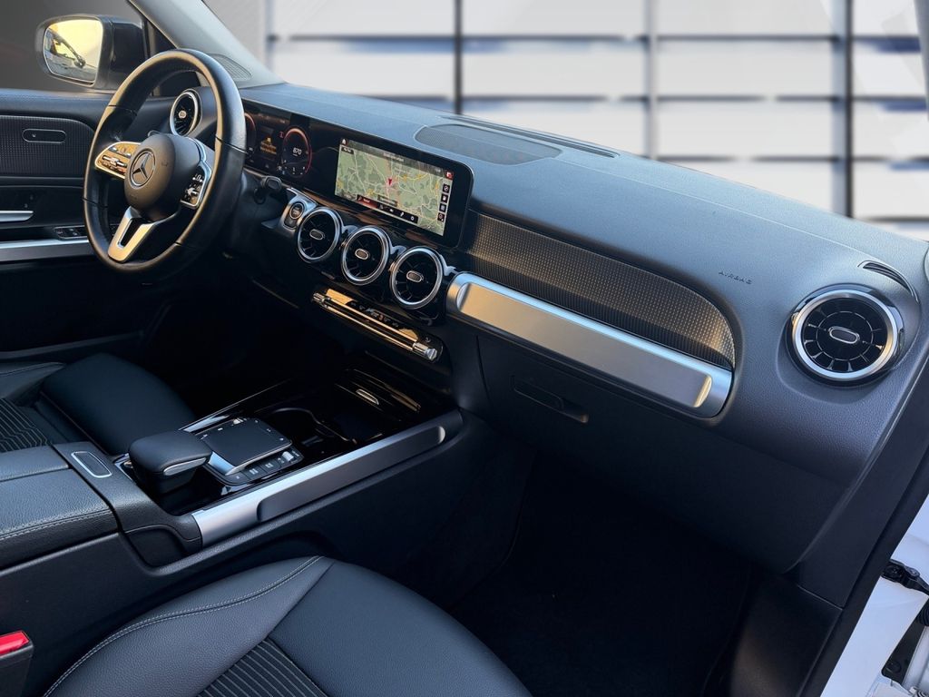 Mercedes-Benz GLB 200 2022