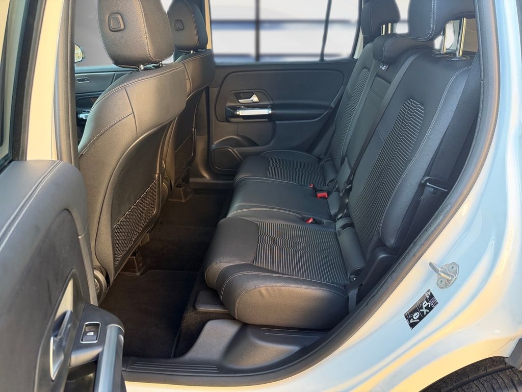 Mercedes-Benz GLB 200 2022