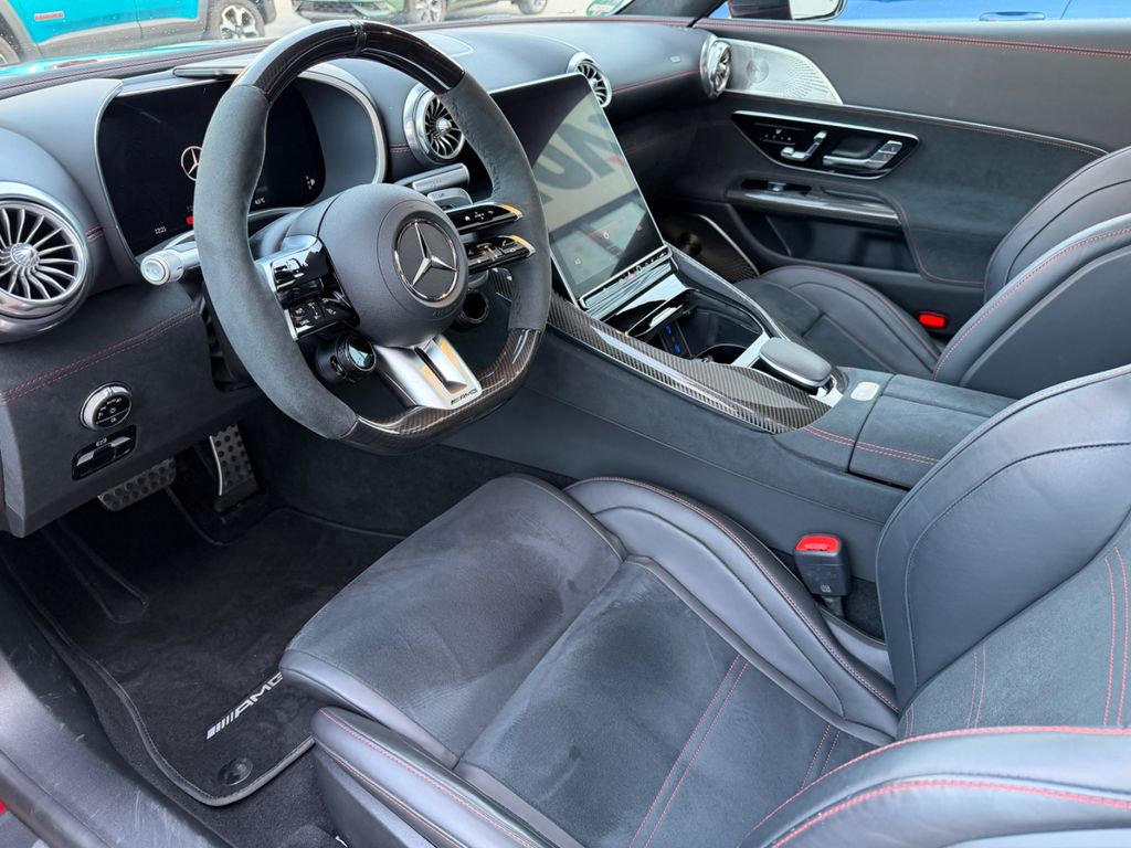 Mercedes-Benz AMG GT 2025