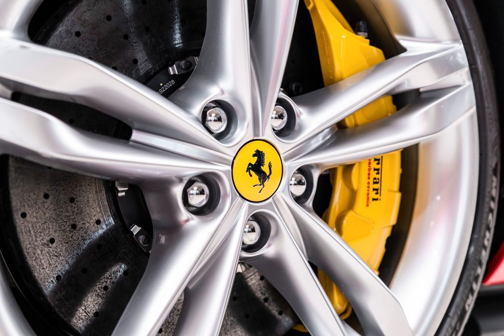 Ferrari 296 GTB 2024