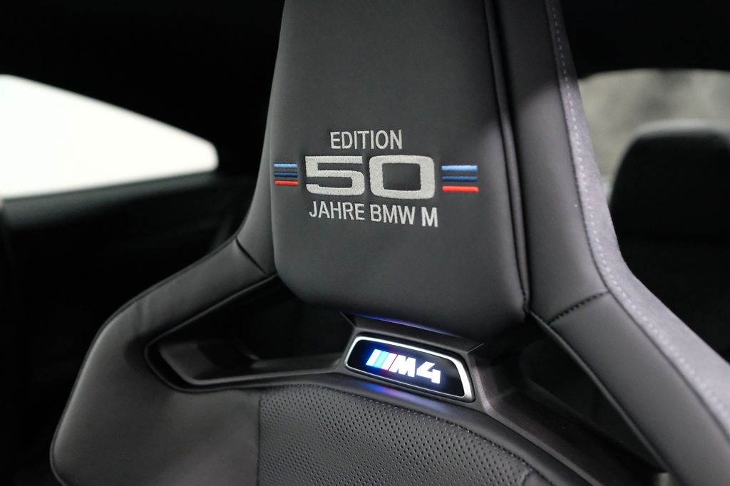 BMW M4 2023