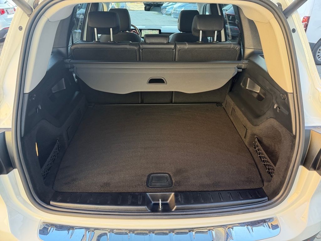 Mercedes-Benz GLB 200 2022