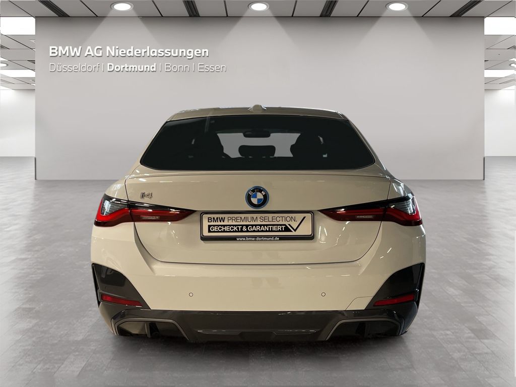 BMW i4 2023