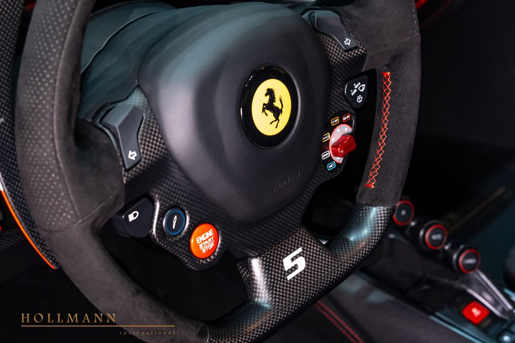 Ferrari 488 Pista 2019
