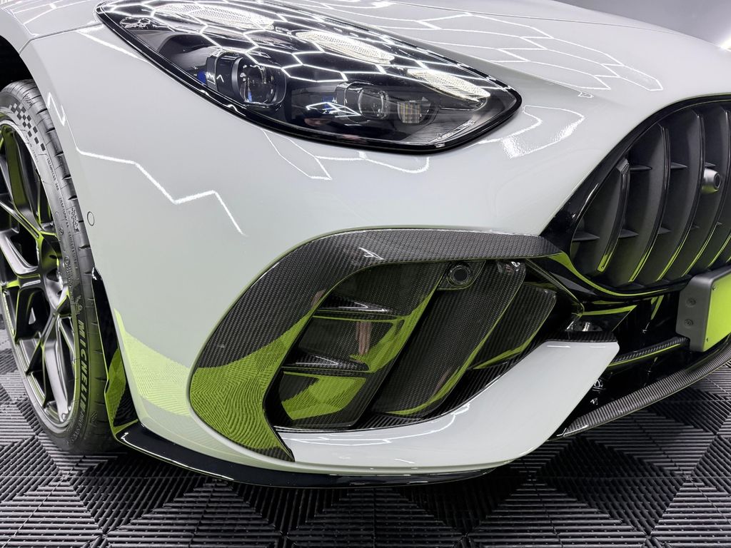 Mercedes-Benz AMG GT 2025