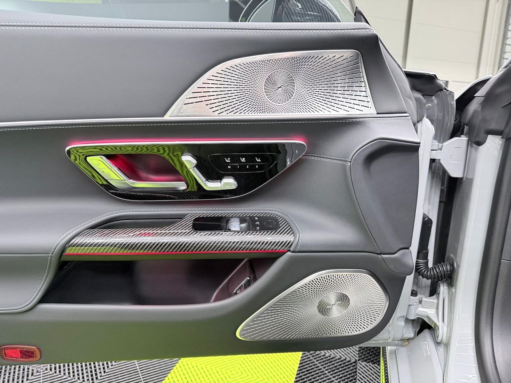 Mercedes-Benz AMG GT 2025