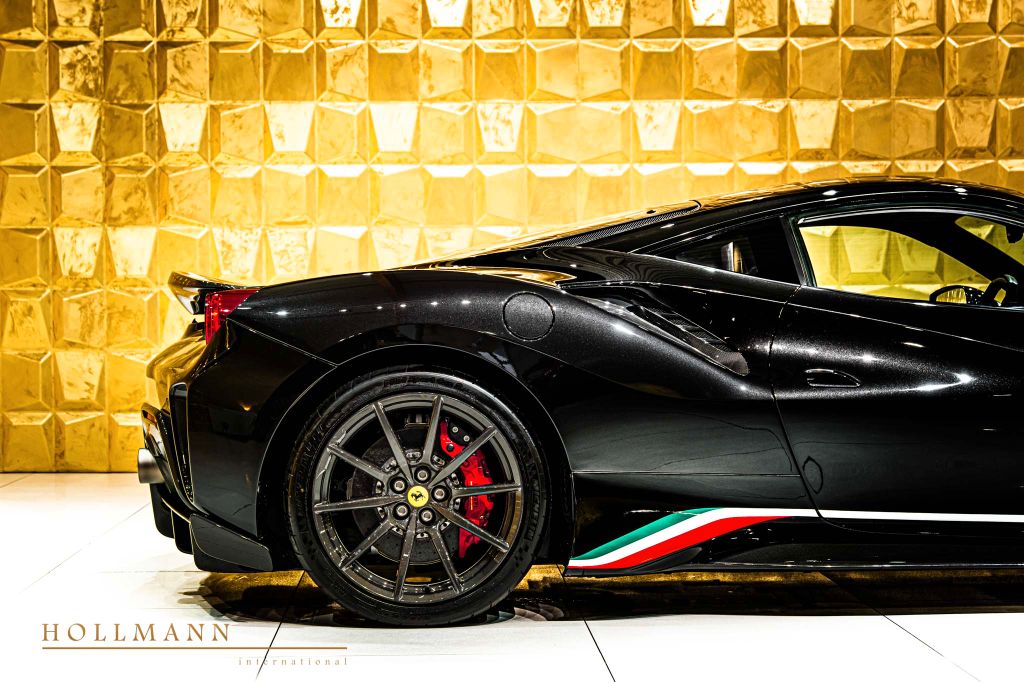 Ferrari 488 Pista 2019