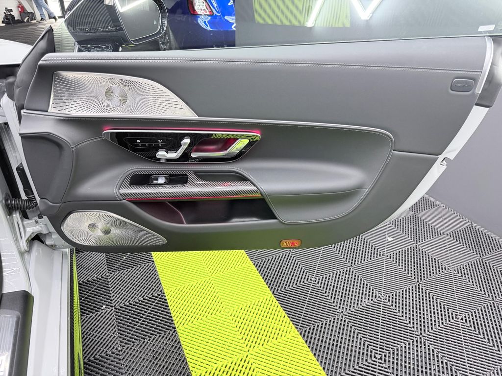 Mercedes-Benz AMG GT 2025