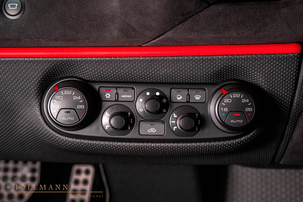 Ferrari 488 Pista 2019