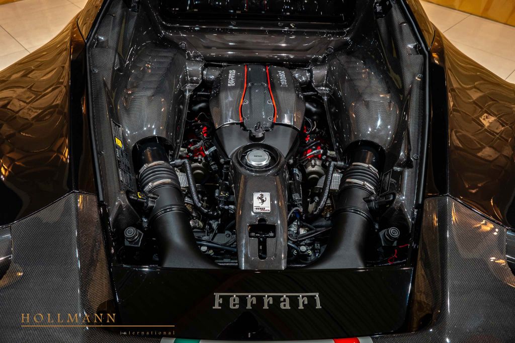 Ferrari 488 Pista 2019