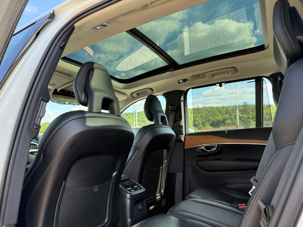 Volvo XC90 2020