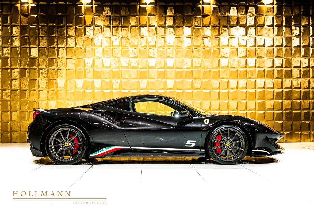 Ferrari 488 Pista 2019