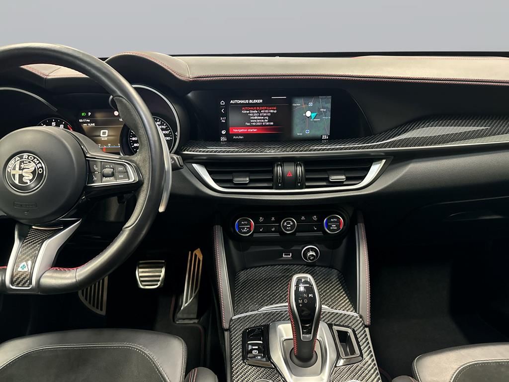 Alfa Romeo Stelvio 2021