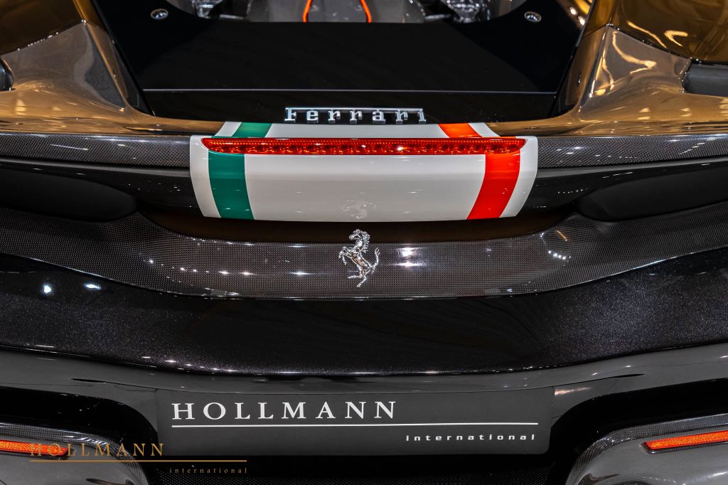 Ferrari 488 Pista 2019