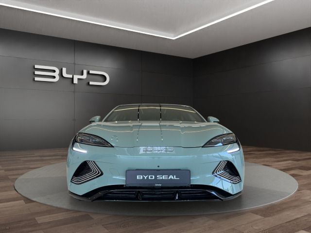 BYD SEAL