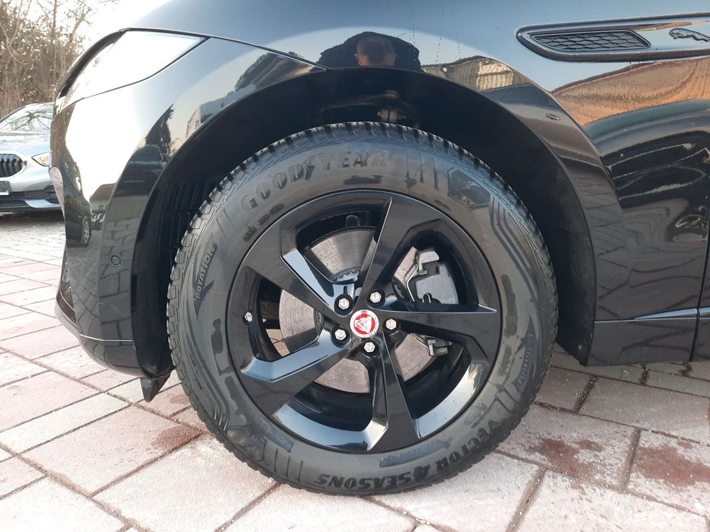 Jaguar F-Pace 2021