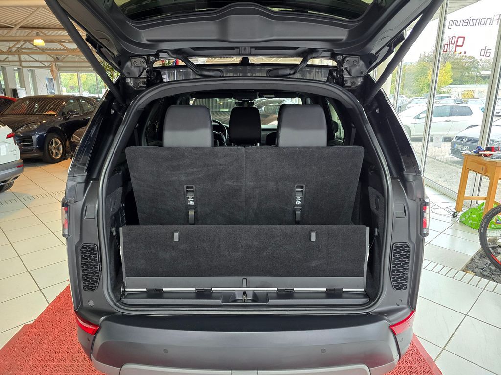 Land Rover Discovery 2019