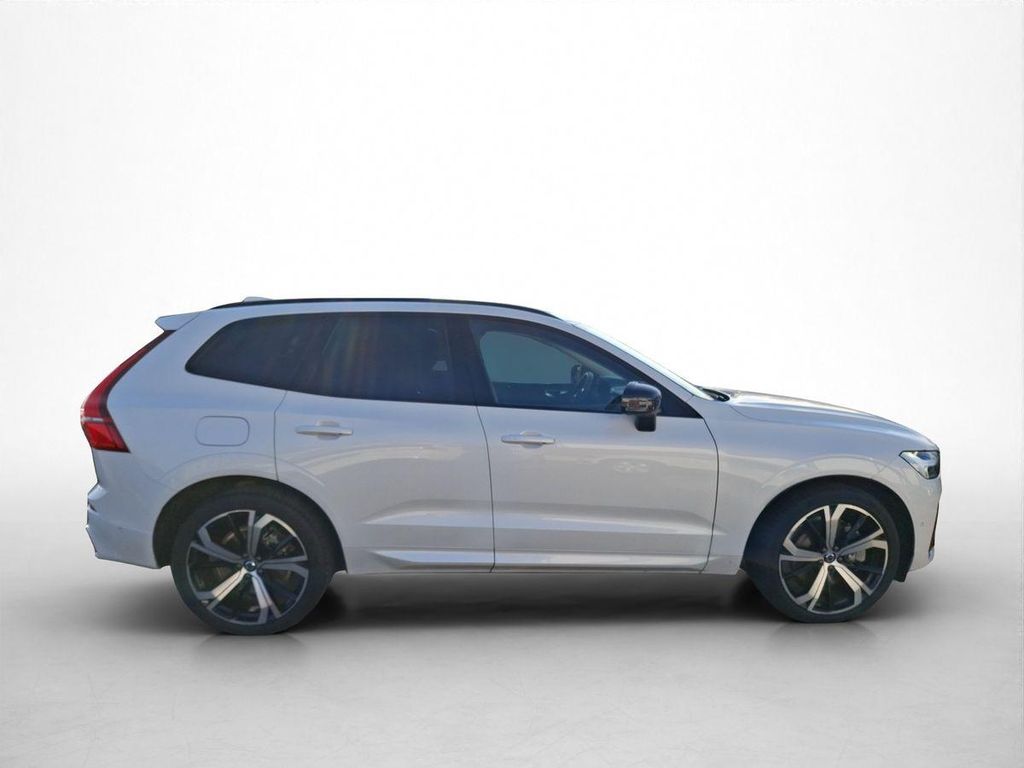 Volvo XC60 2024
