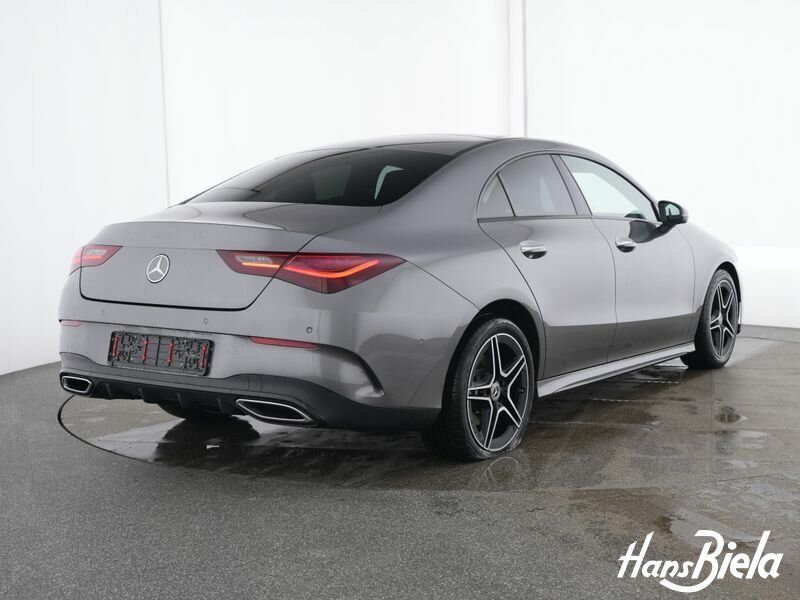 Mercedes-Benz CLA 200 2025