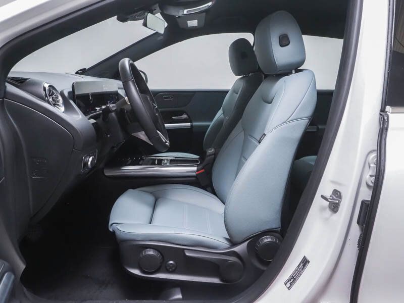 Mercedes-Benz B 220 2024