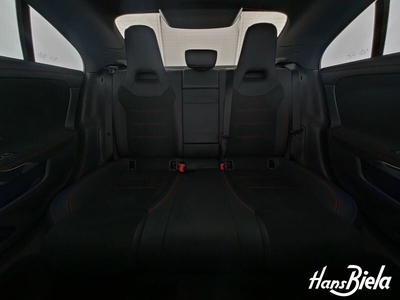 Mercedes-Benz CLA 200 2025