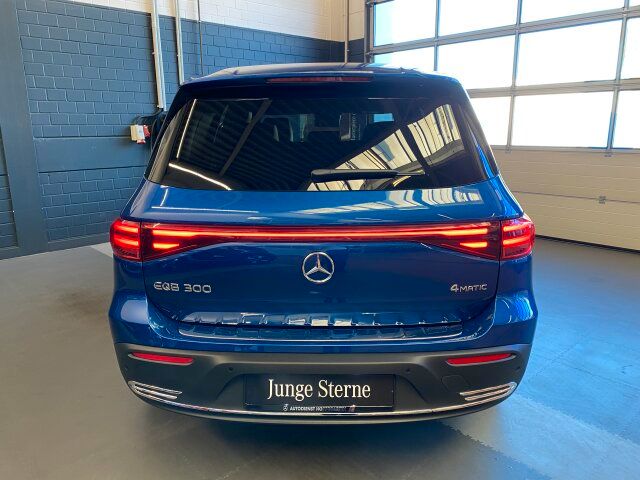 Mercedes-Benz EQB 2024