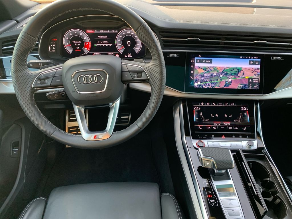 Audi SQ8 2024