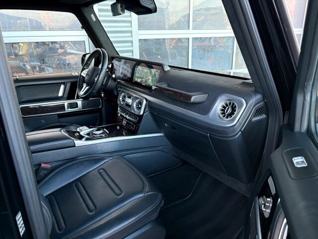 Mercedes-Benz G 400 2022