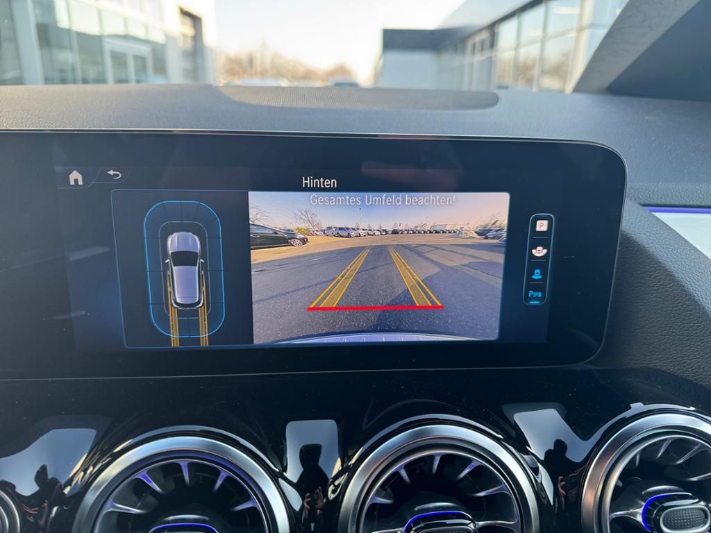 Mercedes-Benz GLA 250 2024