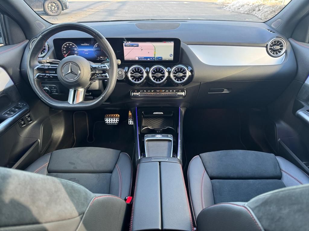 Mercedes-Benz GLA 250 2024