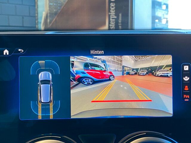 Mercedes-Benz EQB 2024