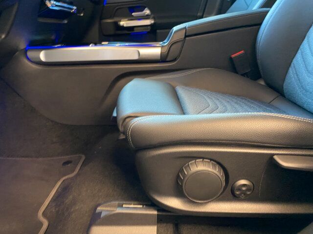 Mercedes-Benz EQB 2024