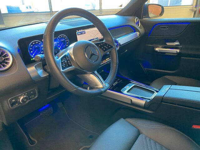 Mercedes-Benz EQB 2024