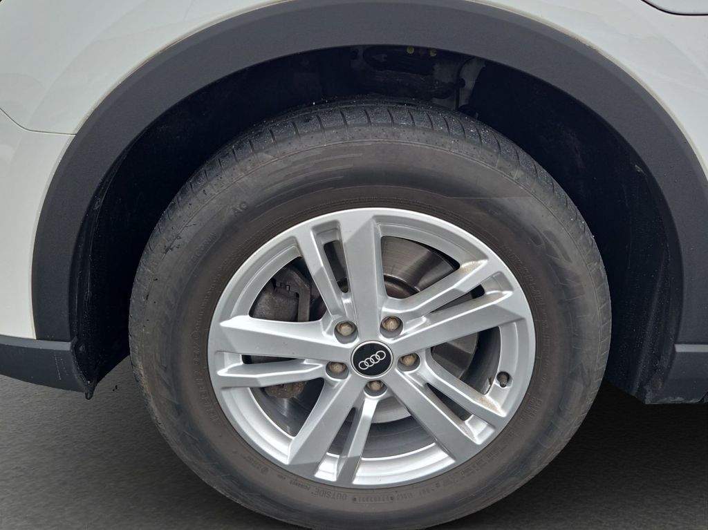 Audi Q3 2021
