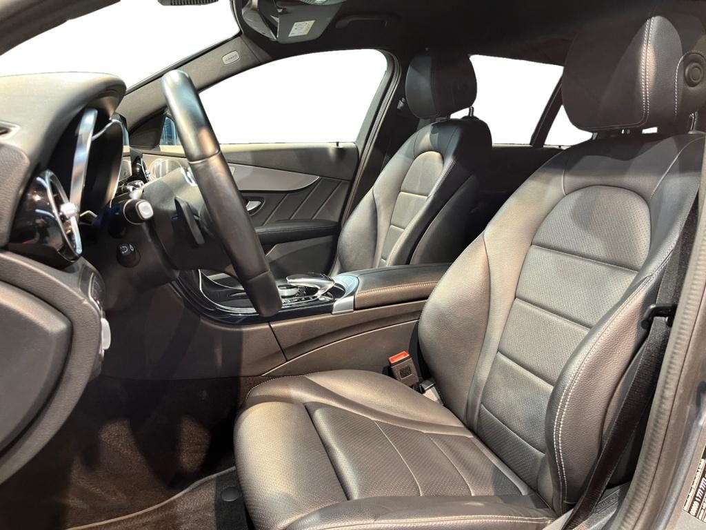 Mercedes-Benz C 300 2020