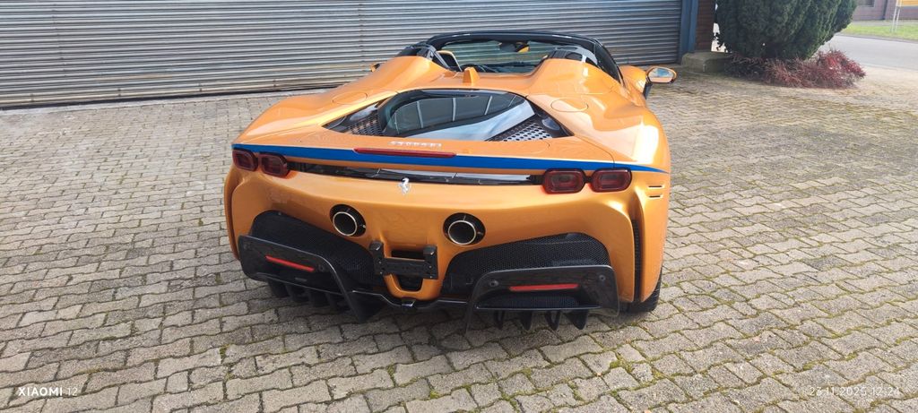 Ferrari SF90 2025