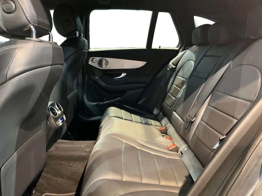 Mercedes-Benz C 300 2020