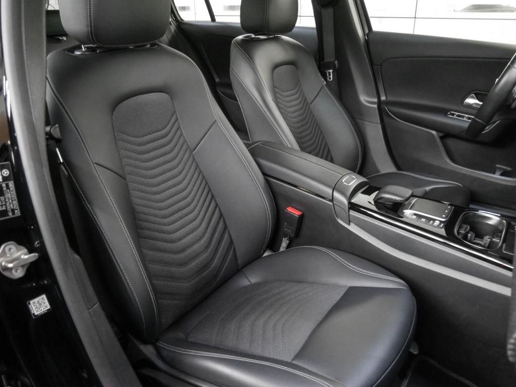 Mercedes-Benz A 220 2022